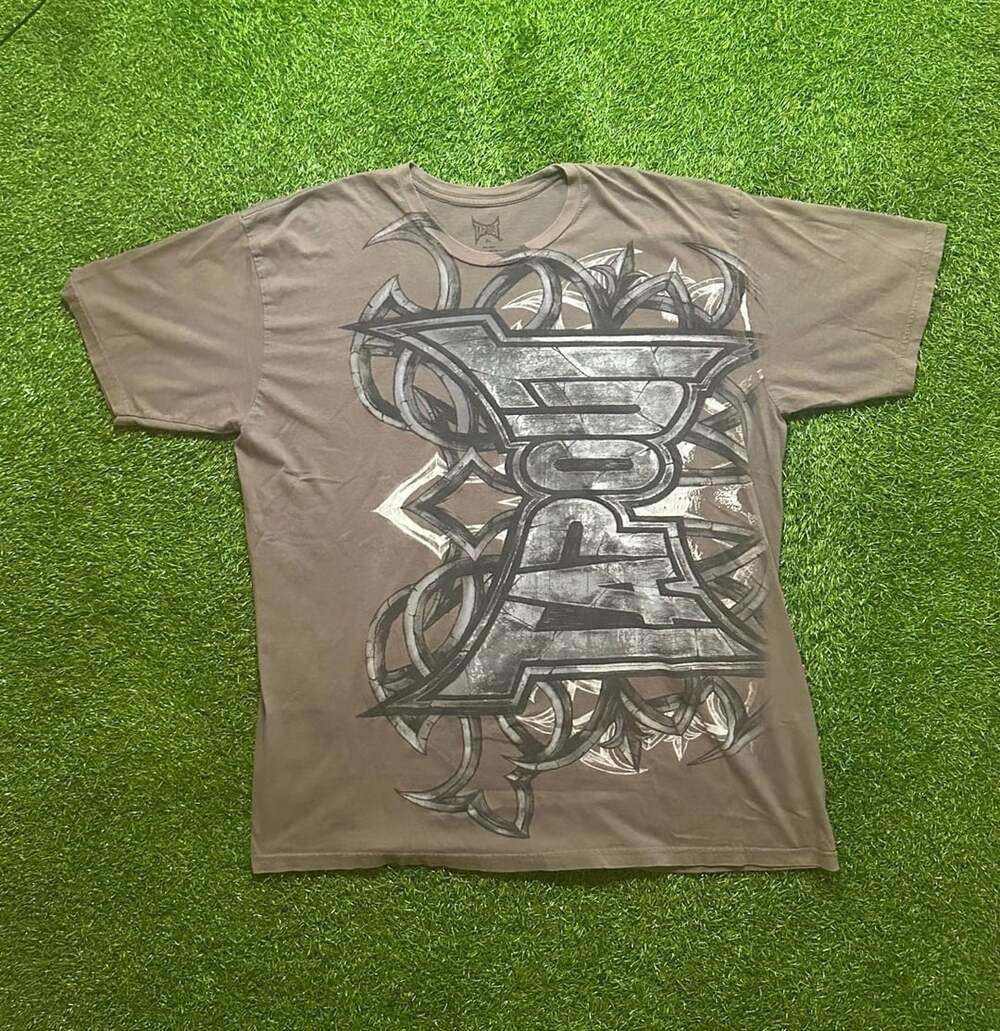 Y2K 2000s Tapout Tribal Graphic Tee.